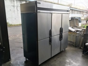 中古】縦型冷凍冷蔵庫／大和冷機2003年製603CD 幅1800×奥行800×高さ1900